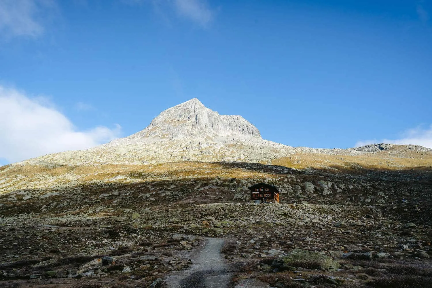 The view to the hut from the tunnel