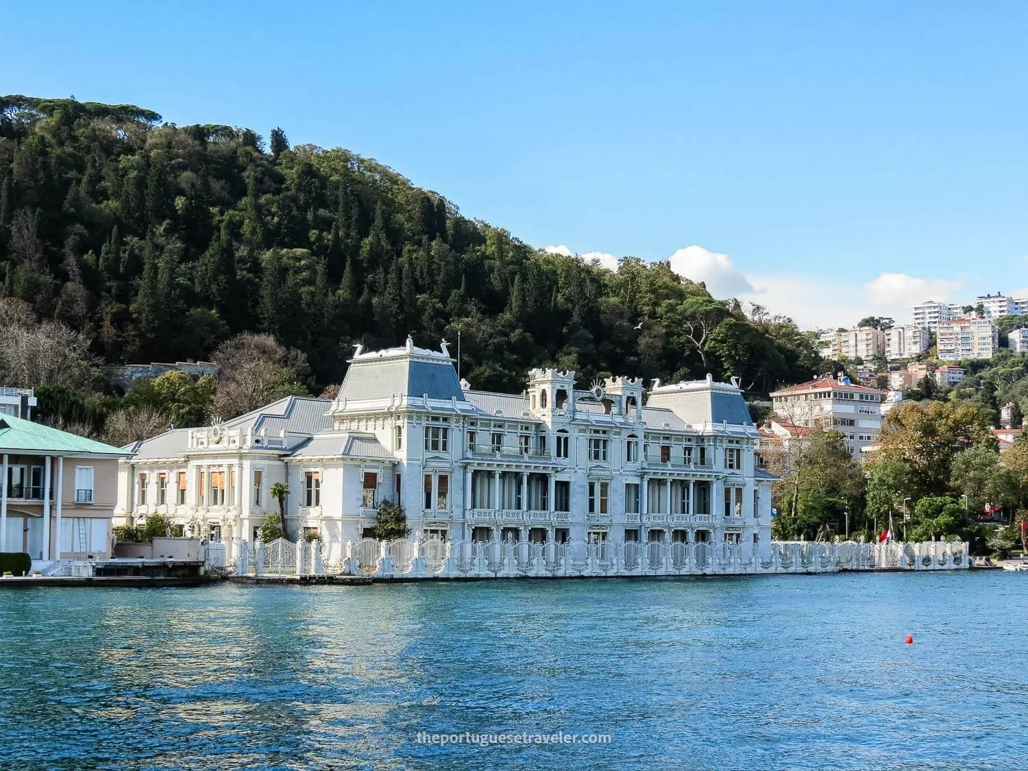 The palaces seen from the Cruise