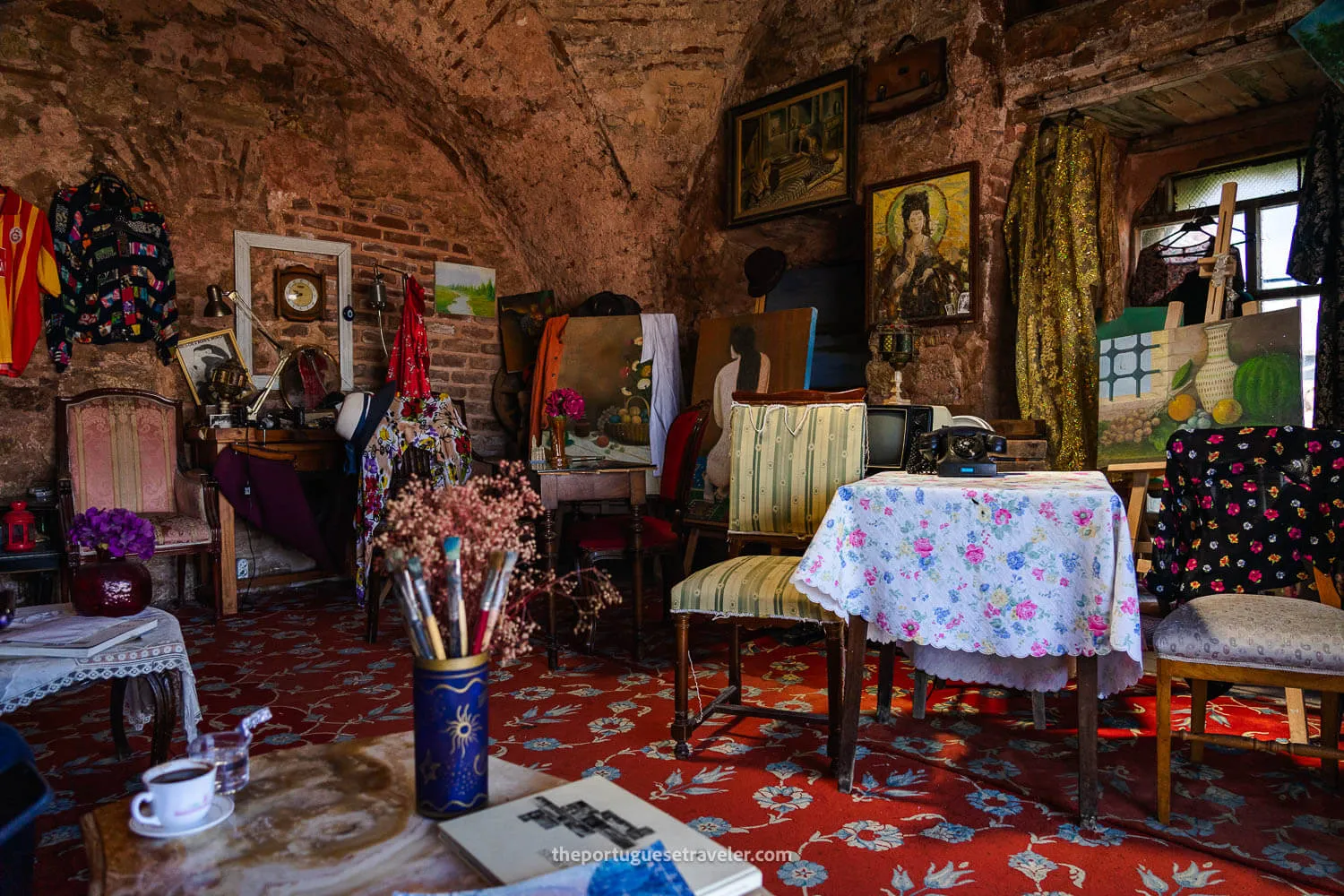The interior of the Büyük Valide Han