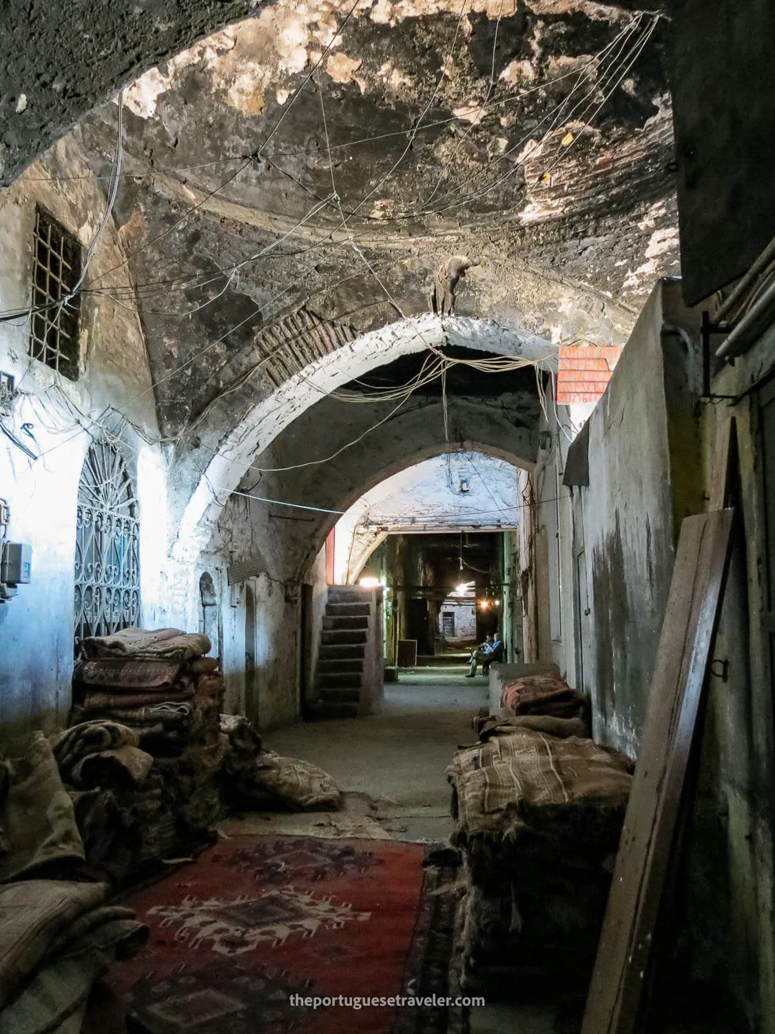 The interior of the Büyük Valide Han