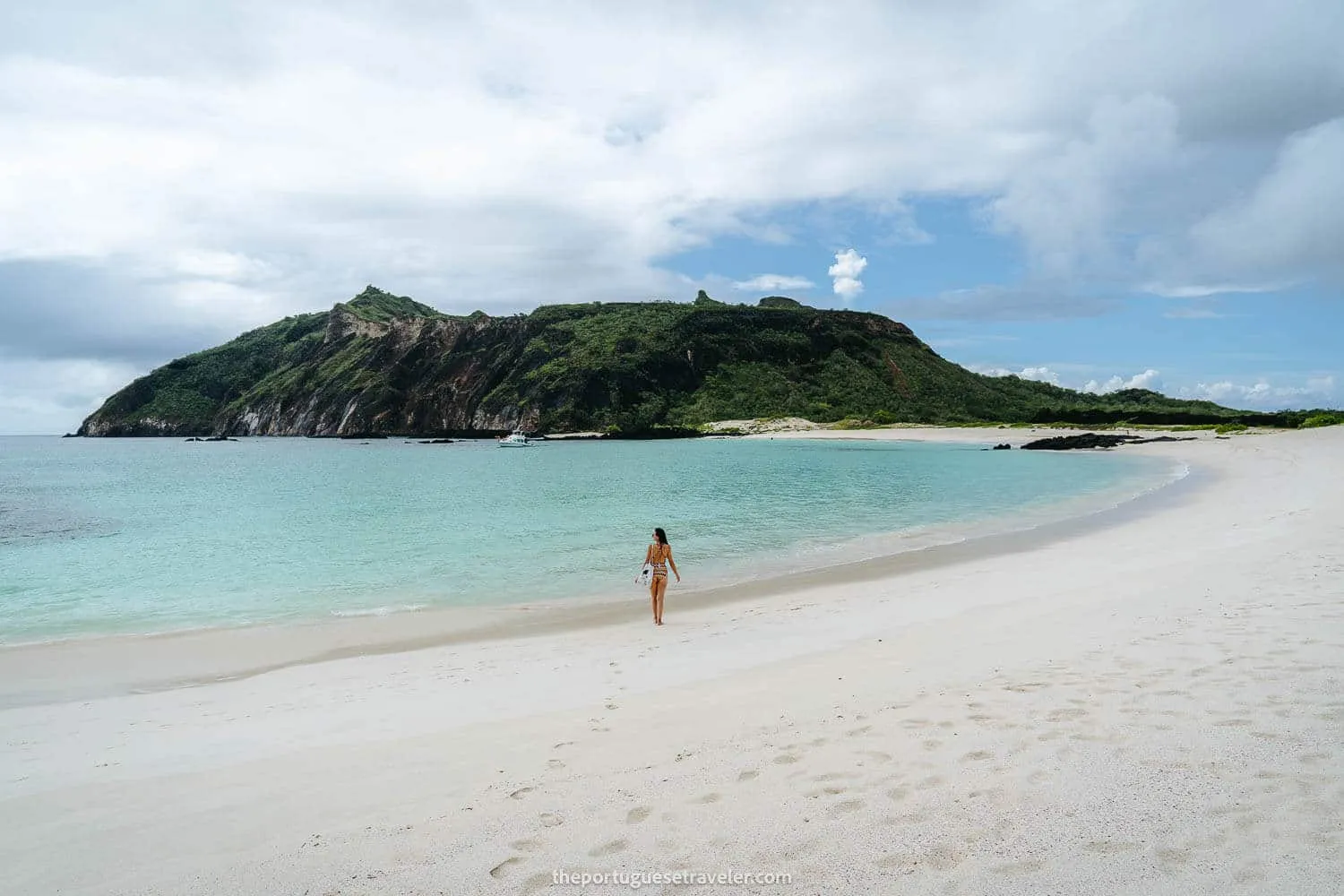 Cerro Brujo beach in San Cristobal