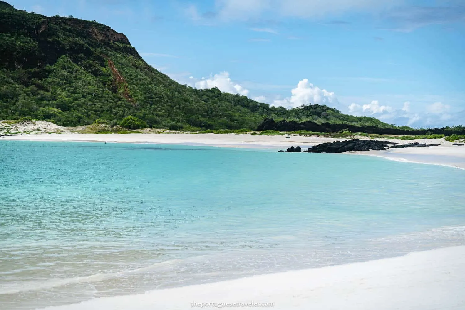Cerro Brujo Turquoise Water