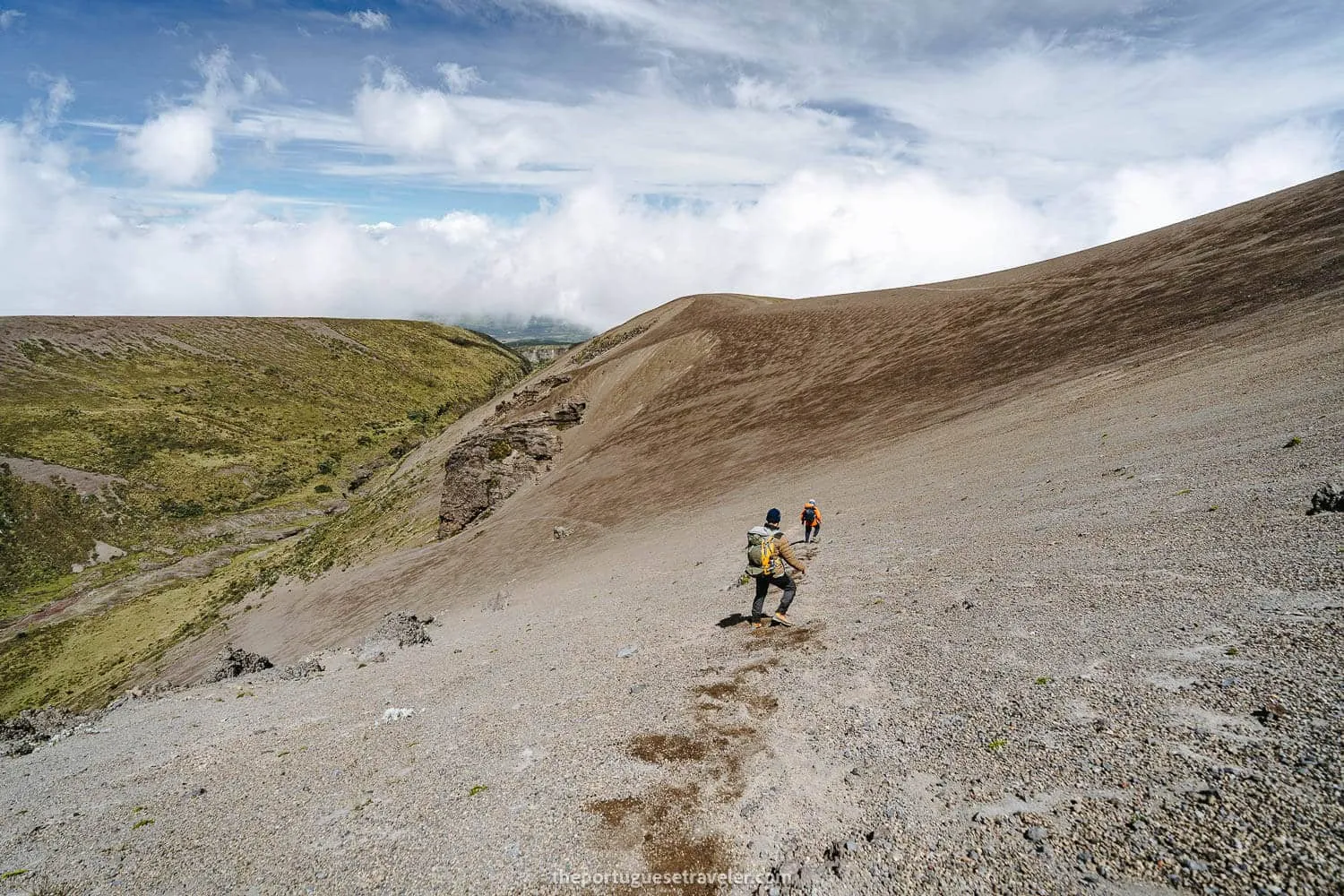 The way down to the lahar/canyon