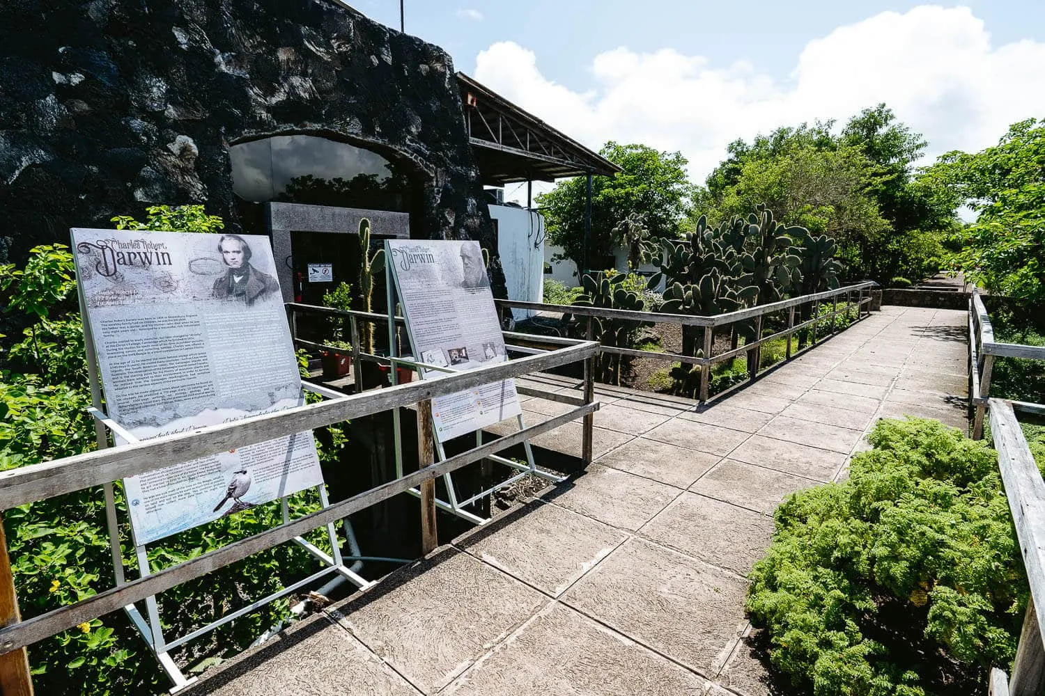 Charles Darwin Museum
