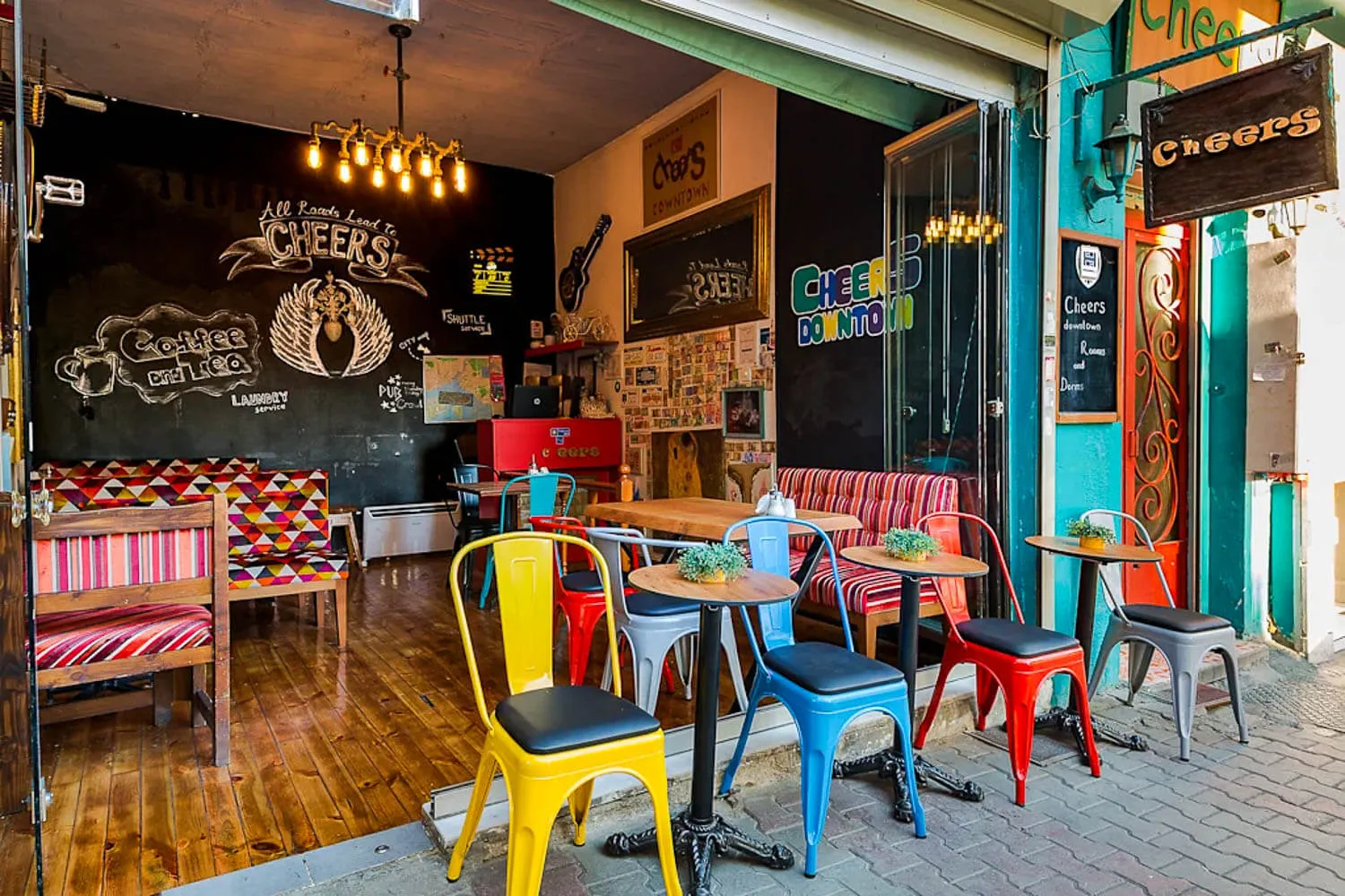 The Cheers Midtown Hostel