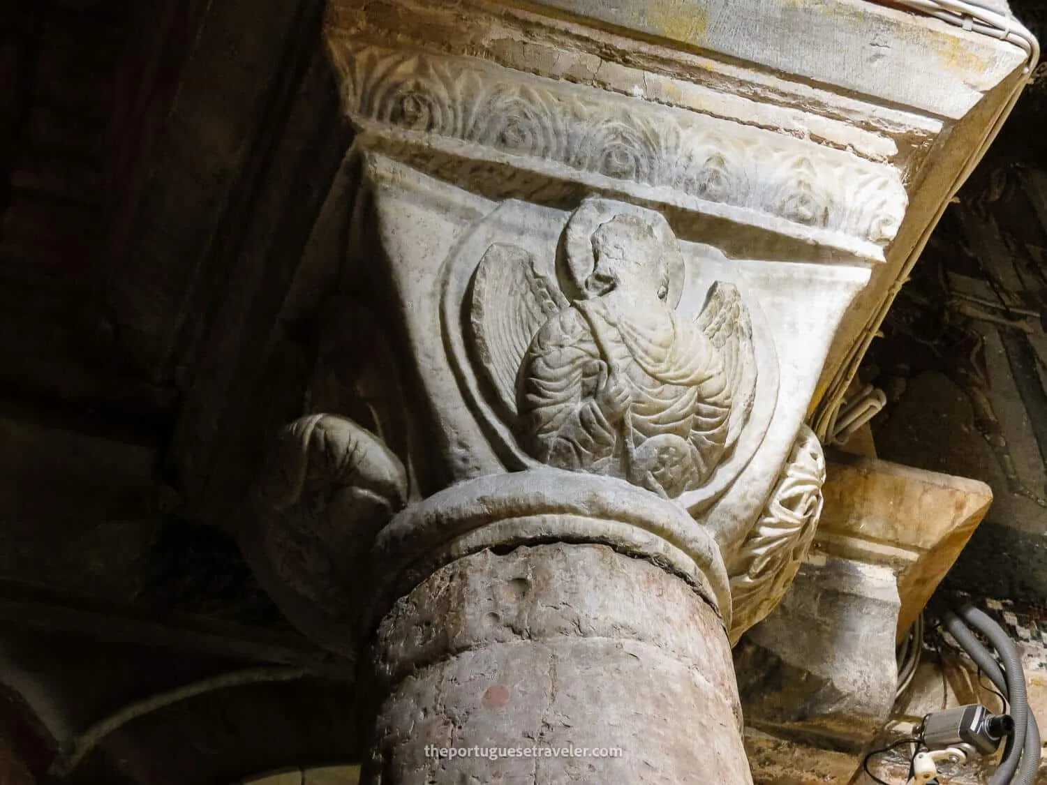 A Byzantine capital inside Chora Church