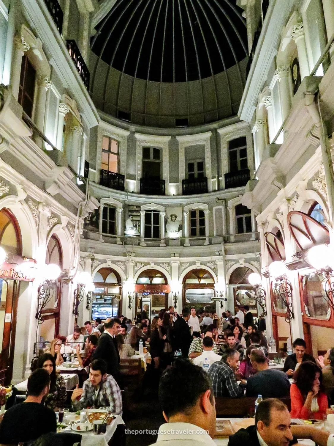 The Çiçek Pasaji for Meze and Raki in Istiklal Caddesi