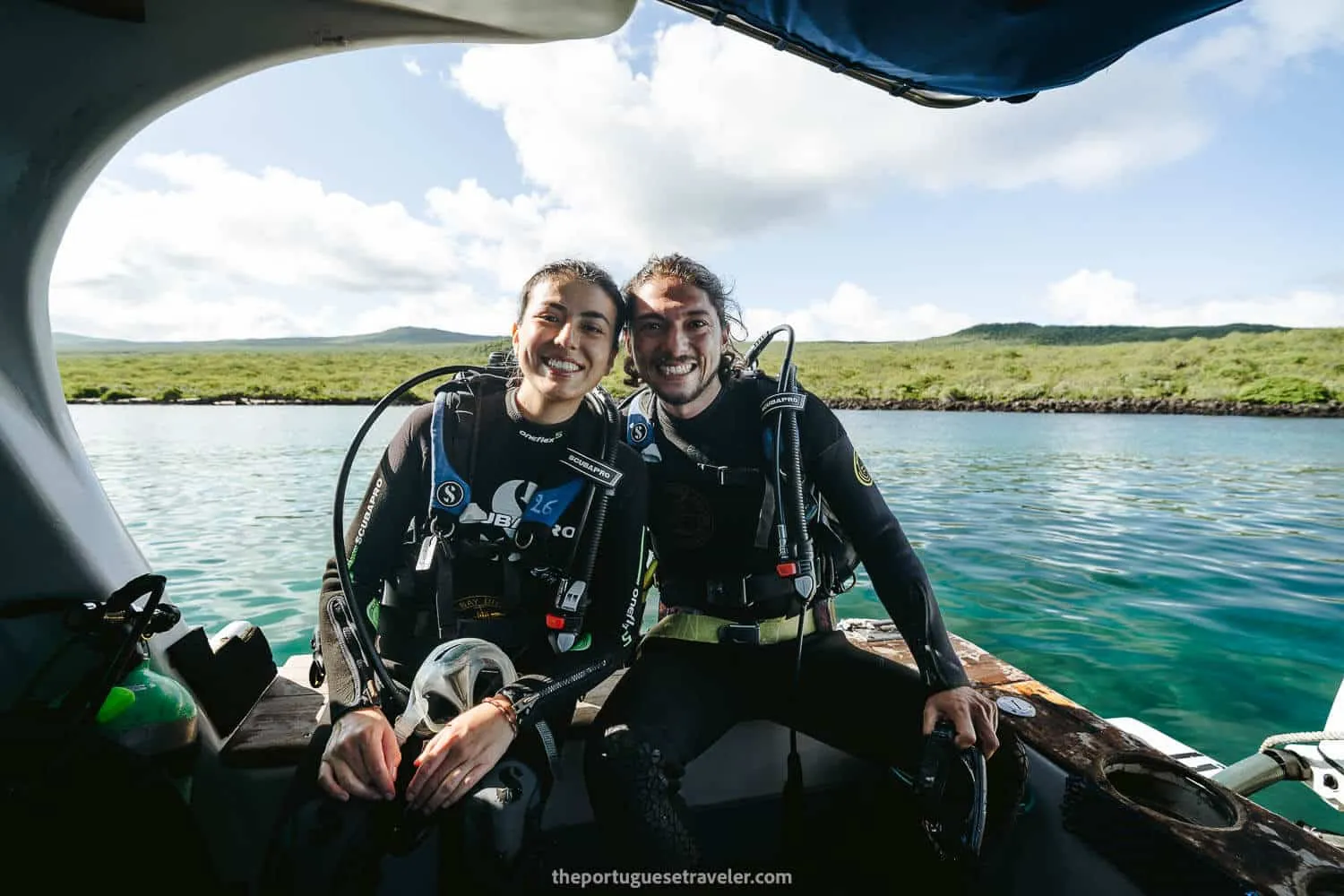 Jhos and Charlie before their first dive at Isla Lobos