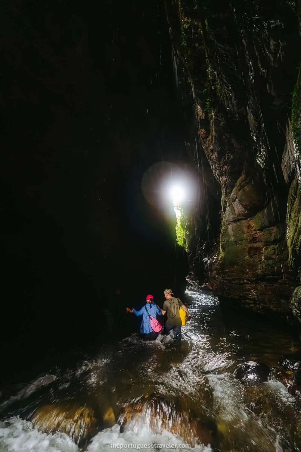The areas where the water touches your knees in Gruta de Los Tayos