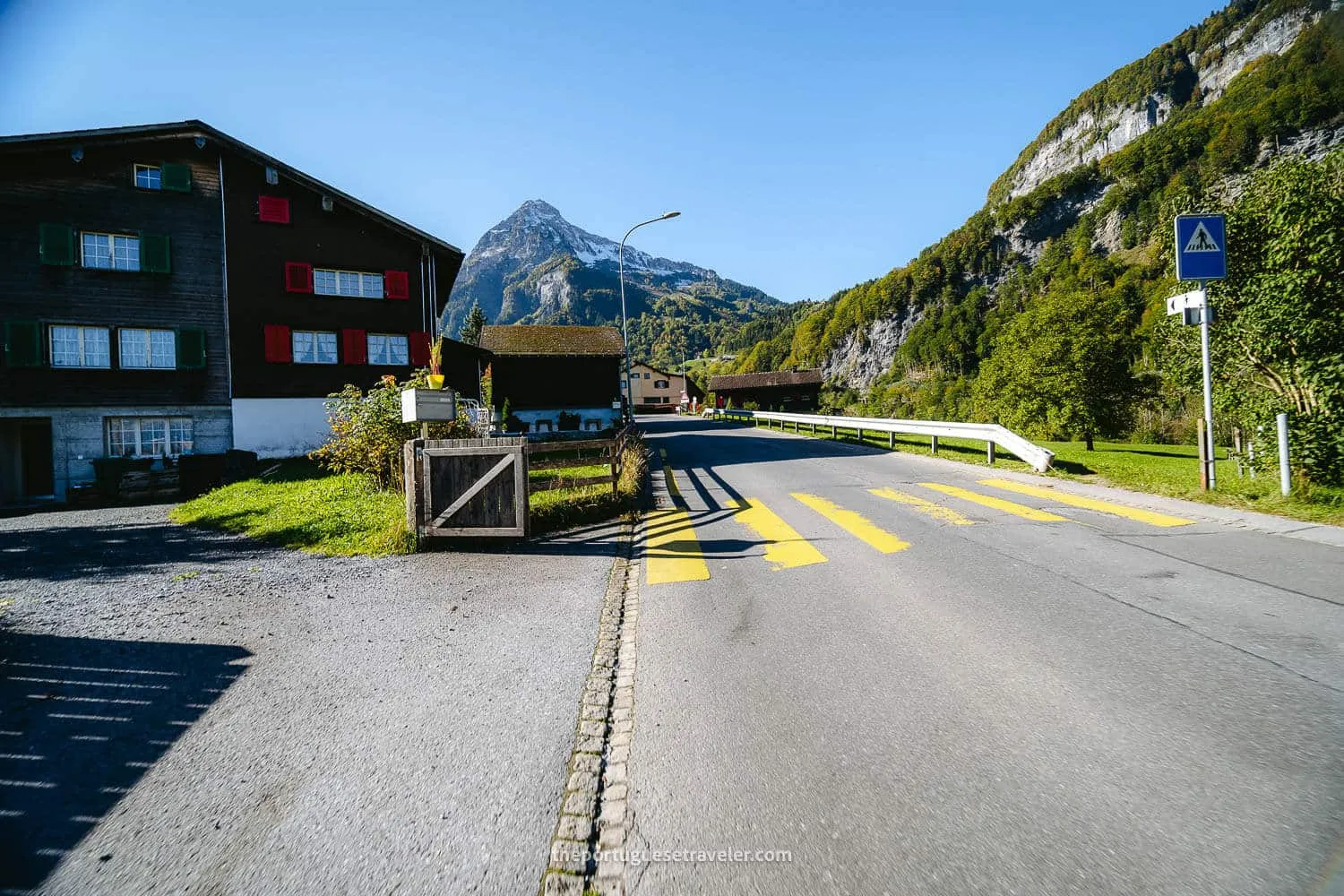 The way from Linthal to the cable car station