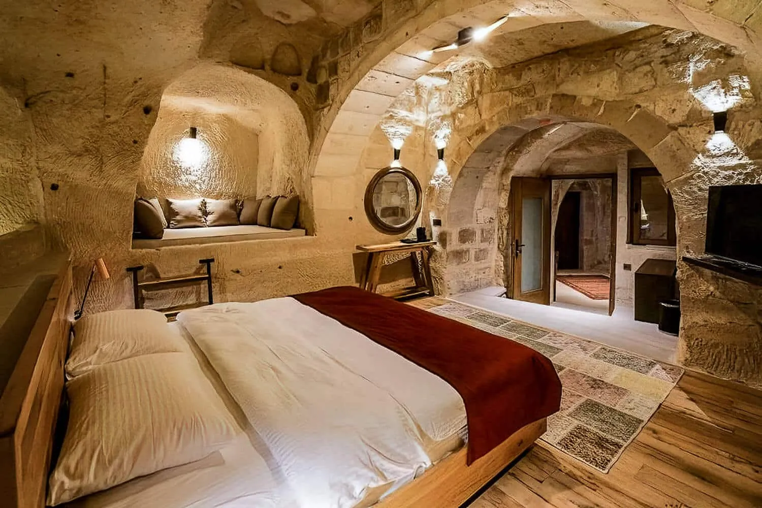 Luvi Cave Hotel
