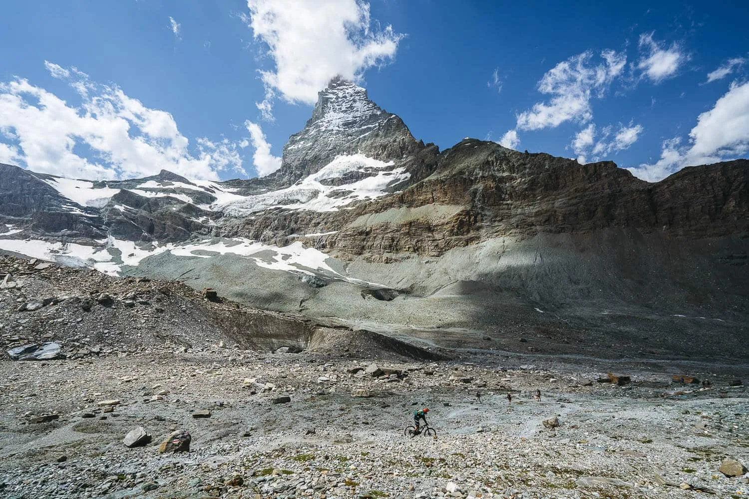 Mountain biking in the Matterhorn Glacier Trail