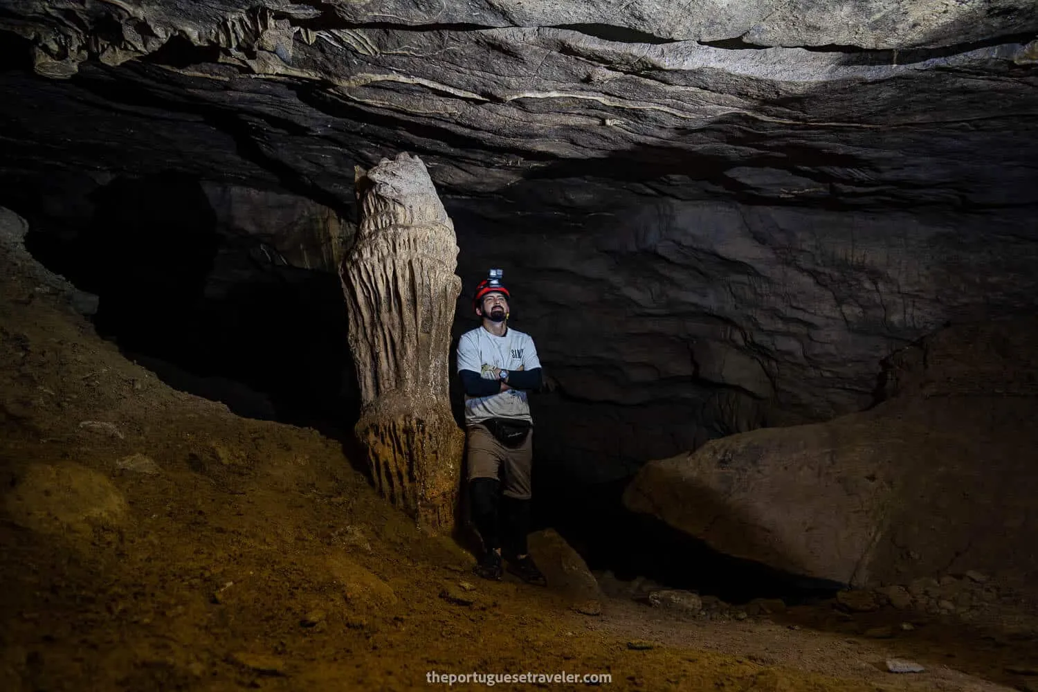 Leandro and Neil Armstrong's stalagmite