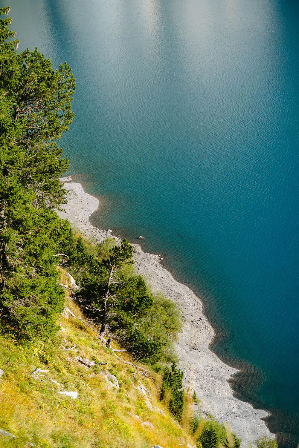 Some of the Oeschinensee beaches