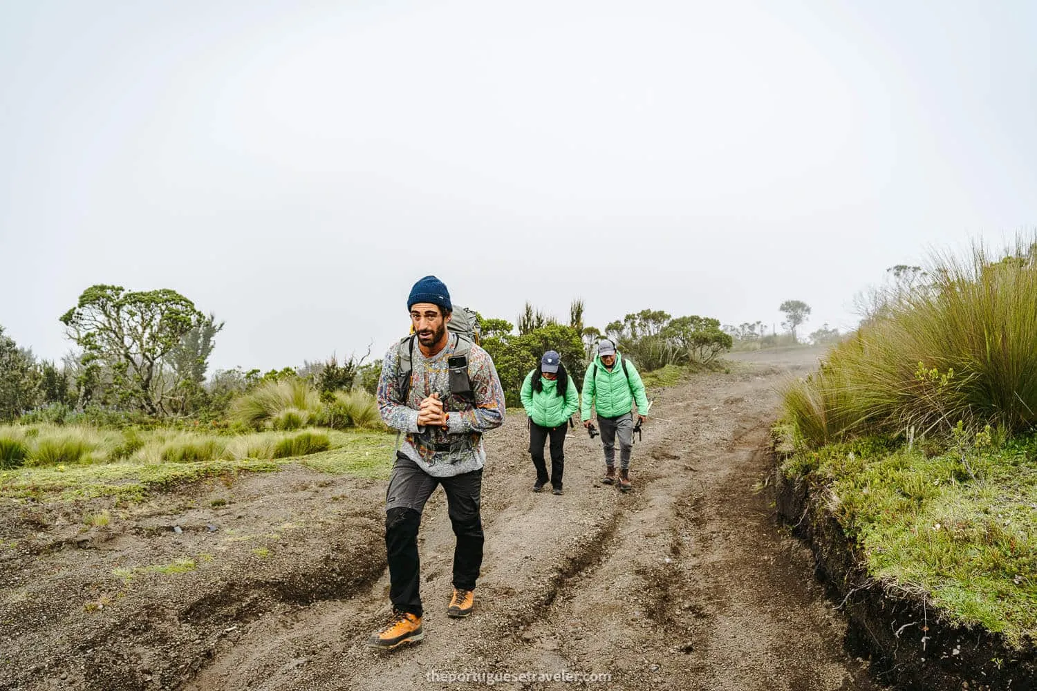 Miguel and the lechuguinis on the way to the refuge