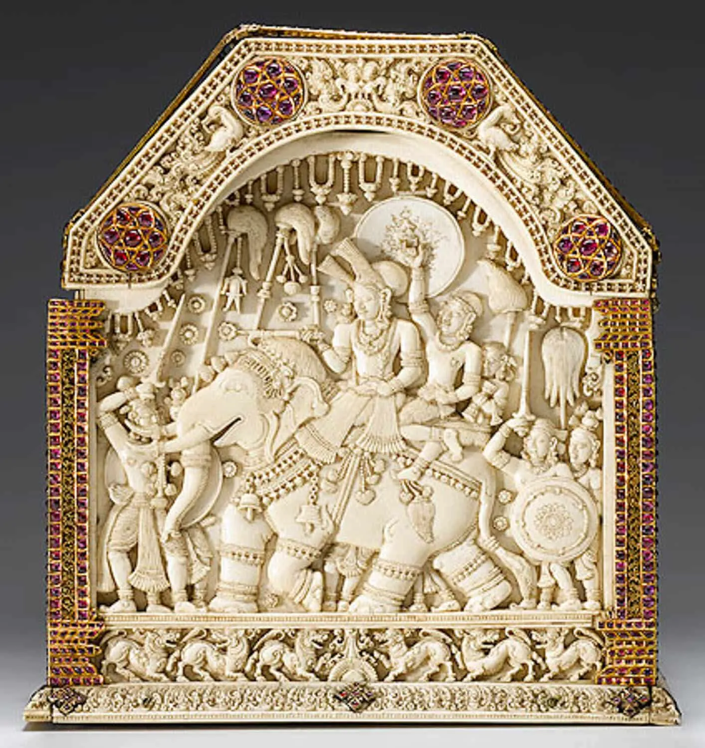 The Coronation Casket - Gift from the Kingdom of Kotte to the Ambassador of Portugal (1541) - The Portuguese in Sri Lanka