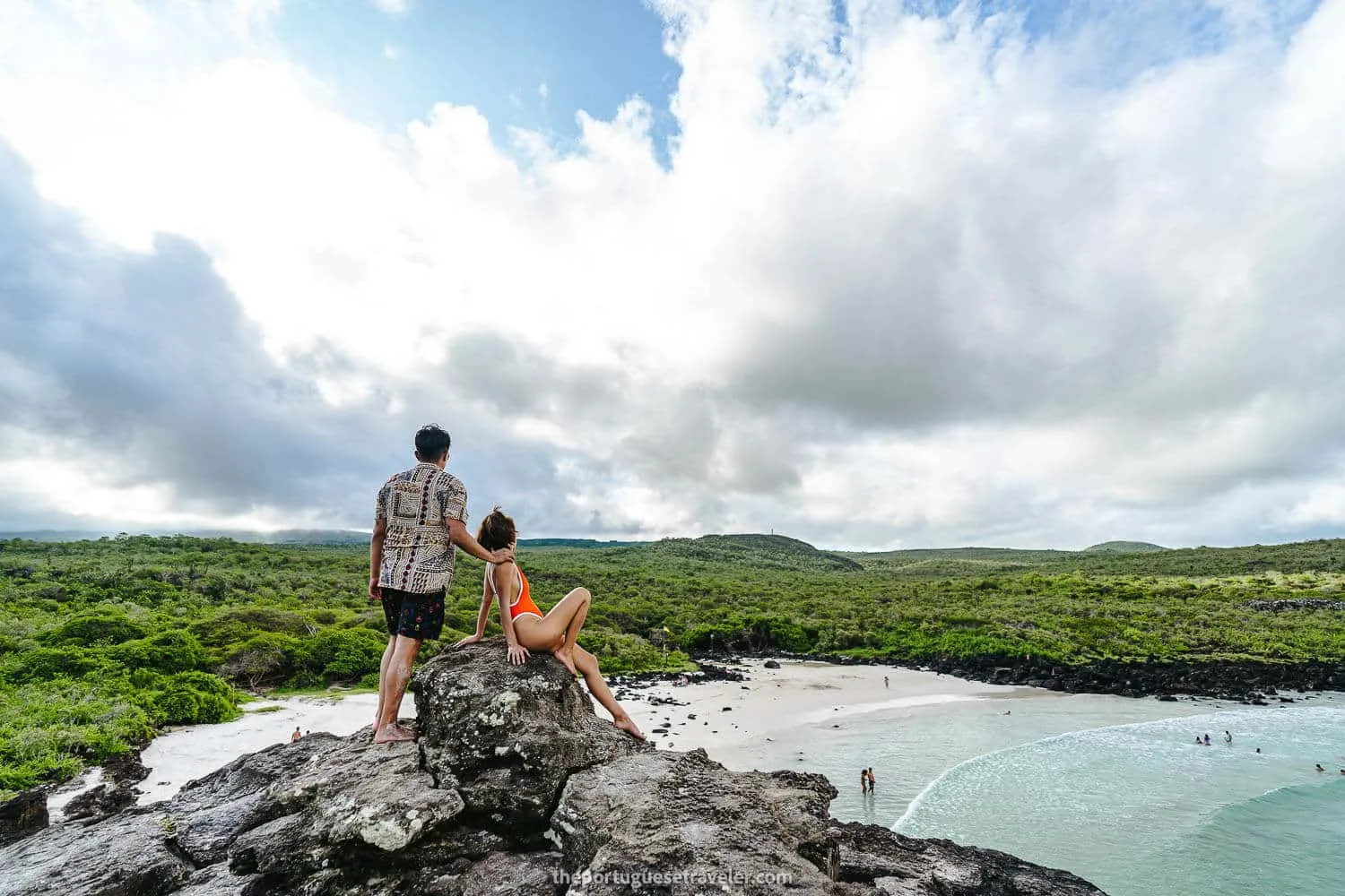 Puerto Chino's Viewpoint - Galapagos Cruise vs Island Hopping