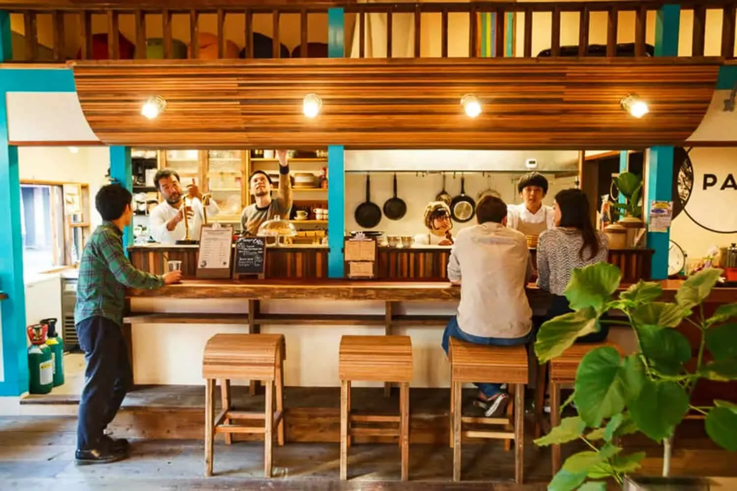 10 Best Hostels in Osaka, Japan (2026 Selection)