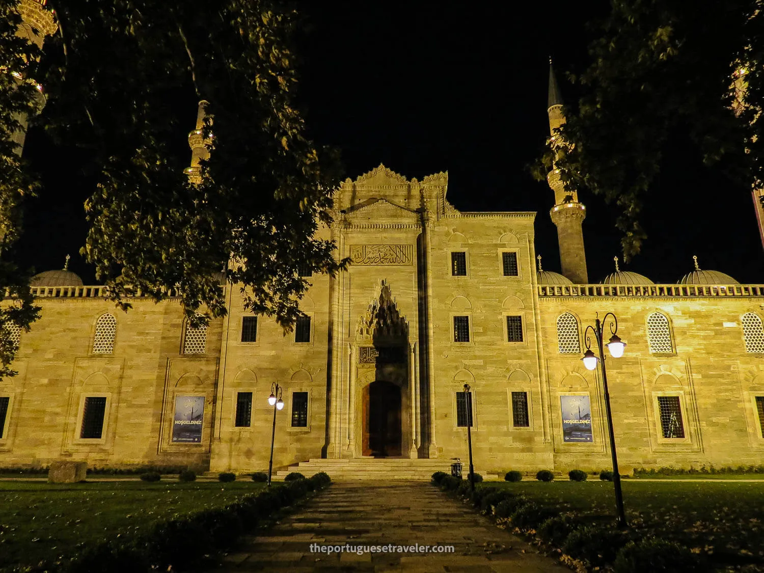 The Suleymaniye Mosque at night