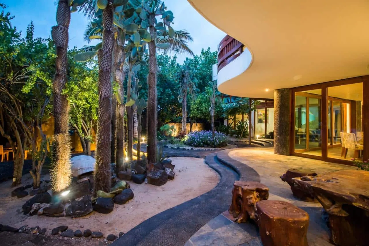Villa Escalesia in Santa Cruz, Galapagos