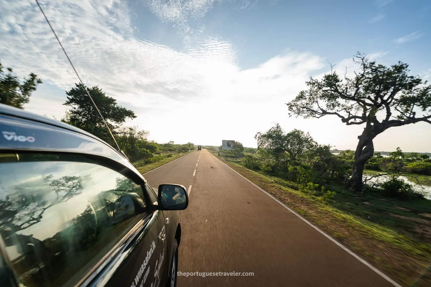 The road to the park's entrance, at the Yala National Park